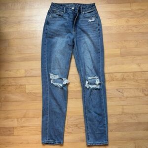 94% Cotton American Eagle Outfitters Blue Denim Mom Jeans